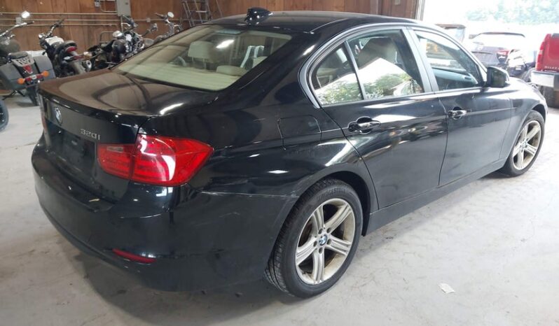 
								2014 BMW 3 series full									