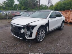 
										2024 Cadillac Lyriq full									