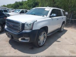 
										2015 Gmc Yukon full									