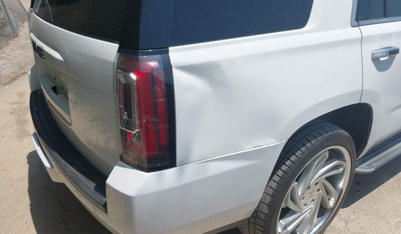 
								2015 Gmc Yukon full									