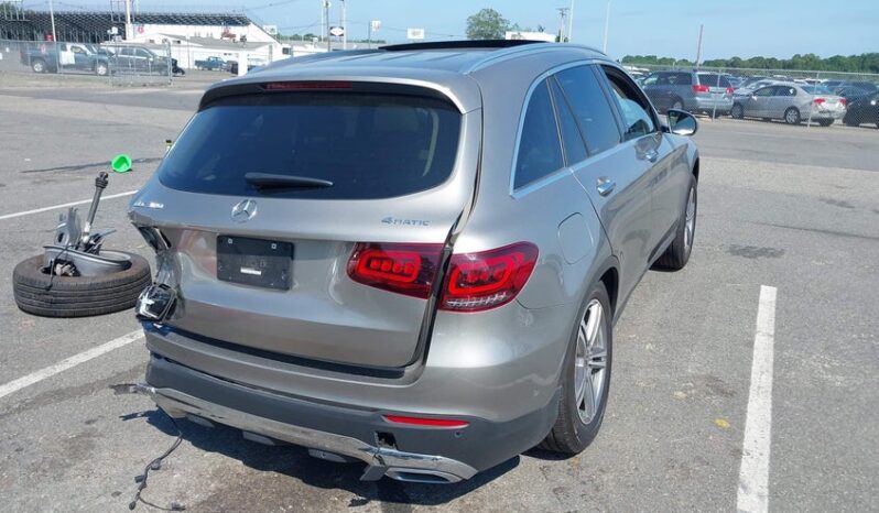 
								2021 Mercedes-benz Glc 300 full									