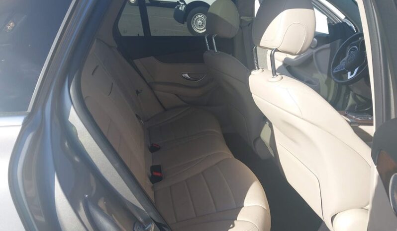 
								2021 Mercedes-benz Glc 300 full									