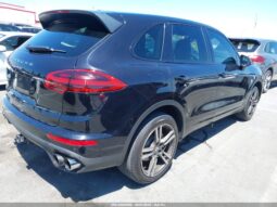 
										2015 Porsche Cayenne full									
