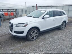 
										2013 Audi Q7 full									