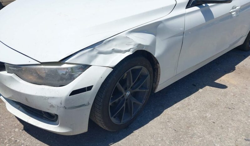 
								2013 BMW 3 series full									