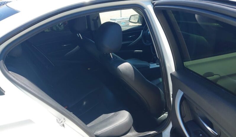 
								2013 BMW 3 series full									
