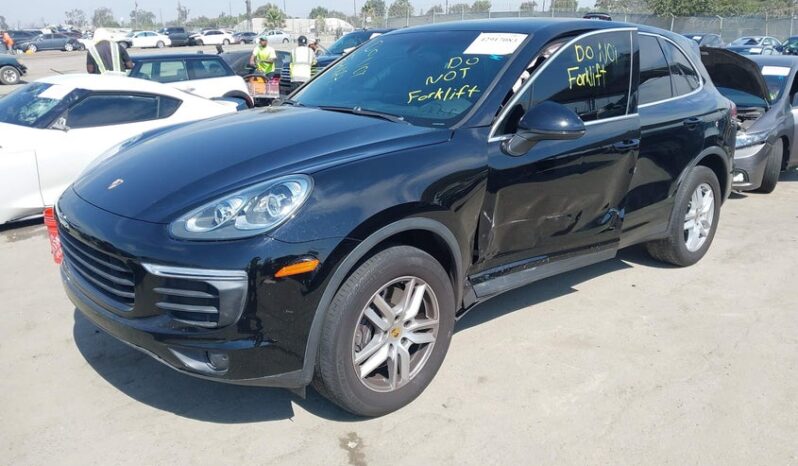 
								2018 Porsche Cayenne full									