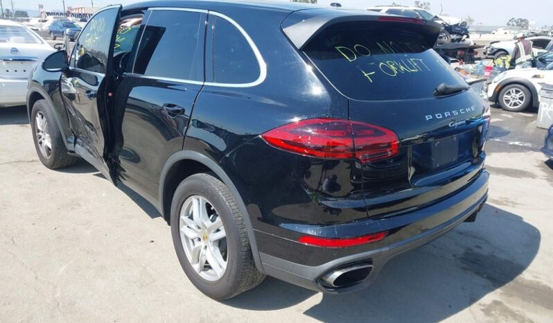 
								2018 Porsche Cayenne full									