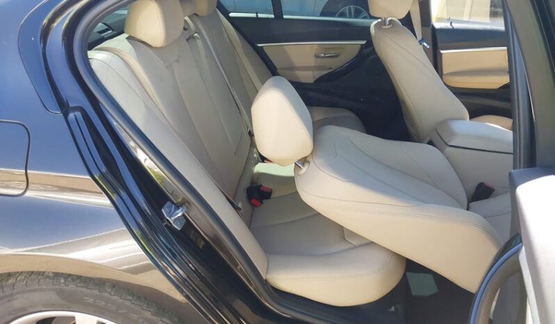 
								2017 BMW 3 series full									