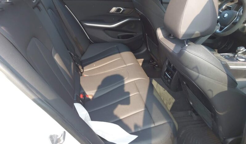
								2020 BMW 3 series full									
