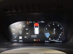 
										2022 Volvo Xc90 full									