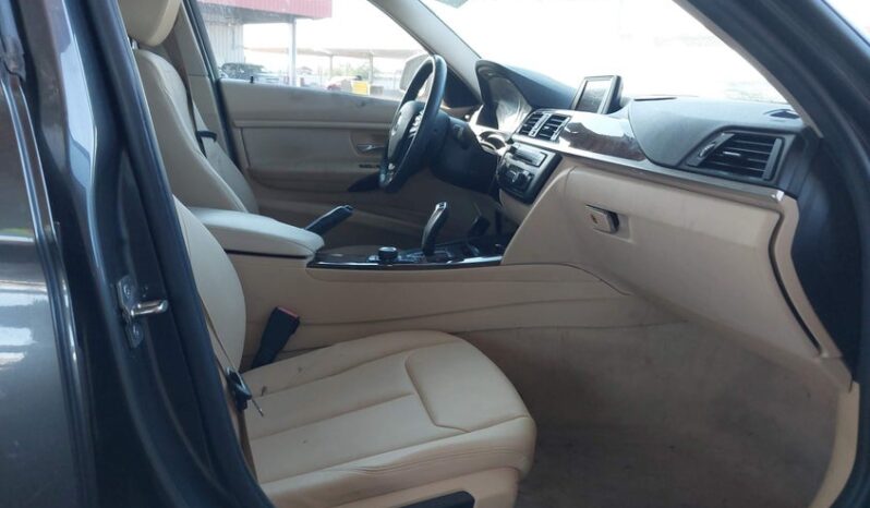 
								2014 BMW 3 series full									