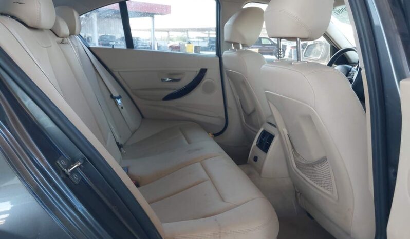 
								2014 BMW 3 series full									
