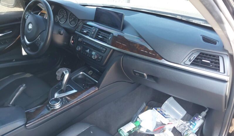 
								2015 BMW 3 series full									