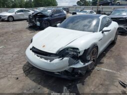 
										2022 Porsche Taycan full									