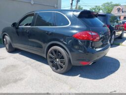 
										2012 Porsche Cayenne full									