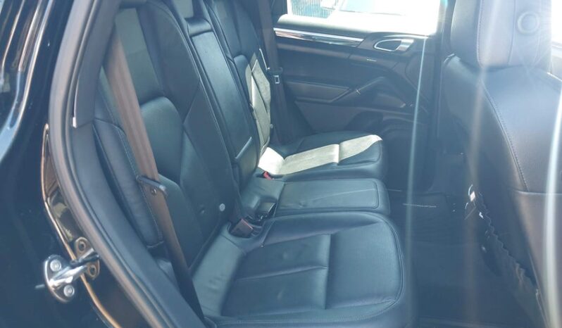 
								2012 Porsche Cayenne full									