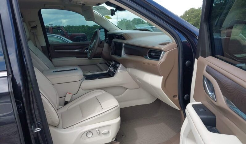 
								2023 Gmc Yukon full									
