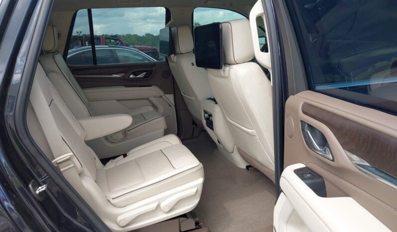 
								2023 Gmc Yukon full									