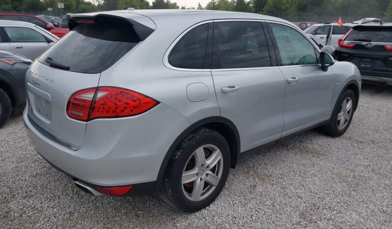 
								2013 Porsche Cayenne full									