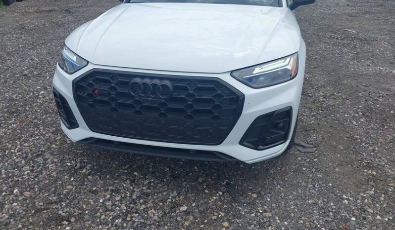 
								2024 Audi Sq5 full									