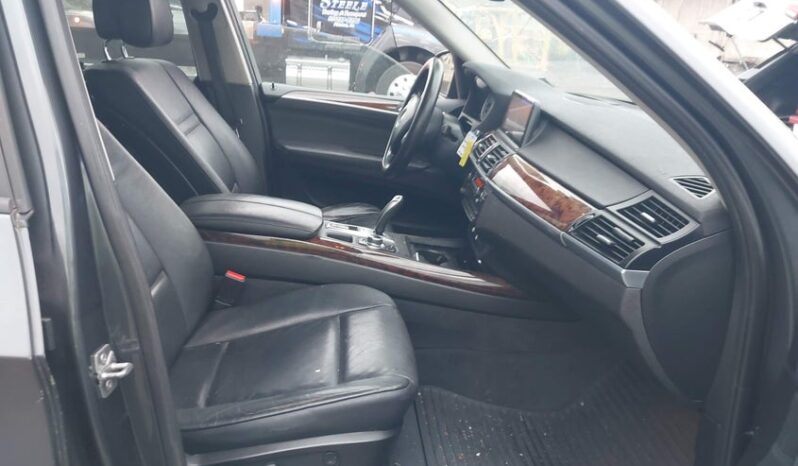
								2012 BMW X5 full									