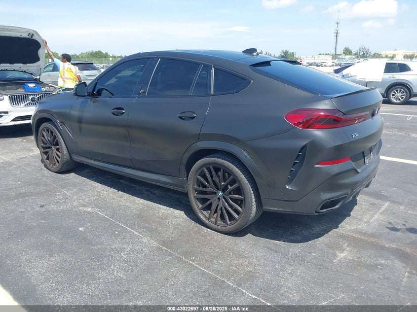 2021 BMW X6