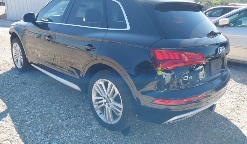 
								2018 Audi Q5 full									
