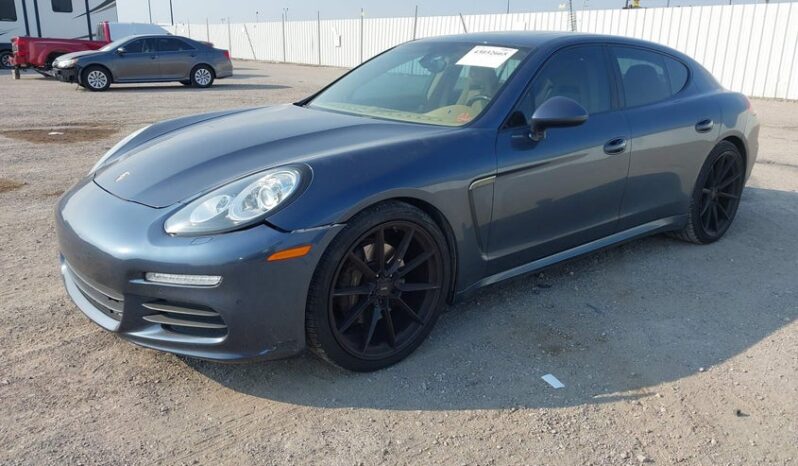
								2015 Porsche Panamera full									