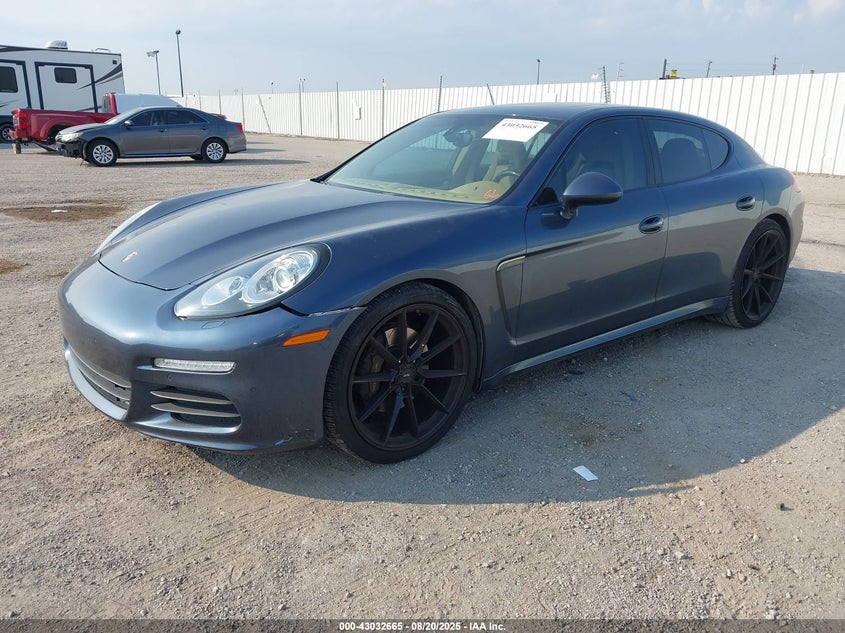 2015 Porsche Panamera