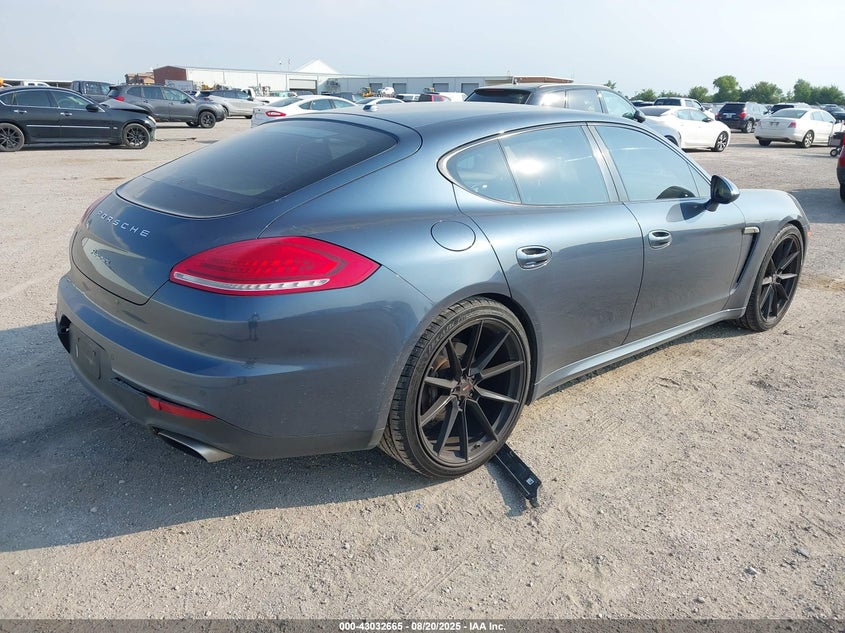 2015 Porsche Panamera