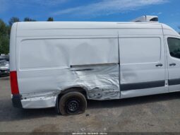 
										2023 Mercedes-benz Sprinter full									