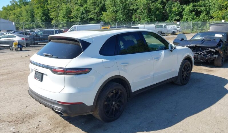 
								2023 Porsche Cayenne full									