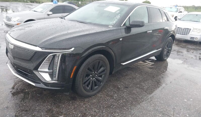 
								2024 Cadillac Lyriq full									