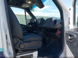 
										2024 Mercedes-benz Sprinter full									