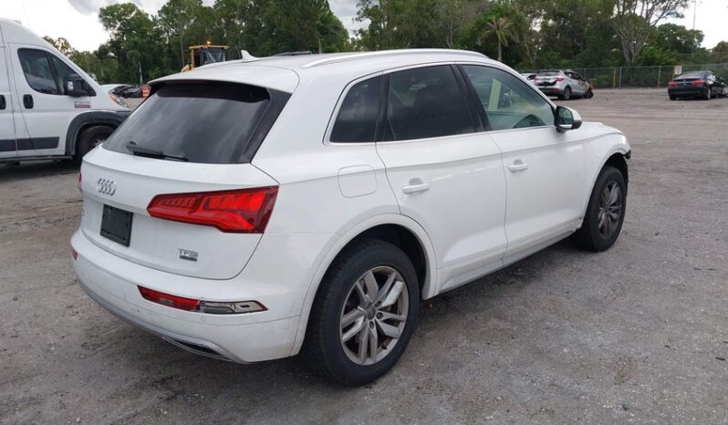 
								2018 Audi Q5 full									