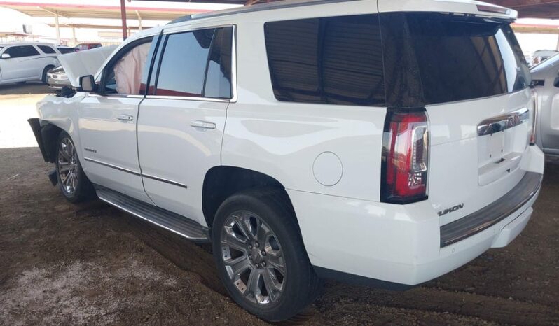 
								2016 Gmc Yukon full									