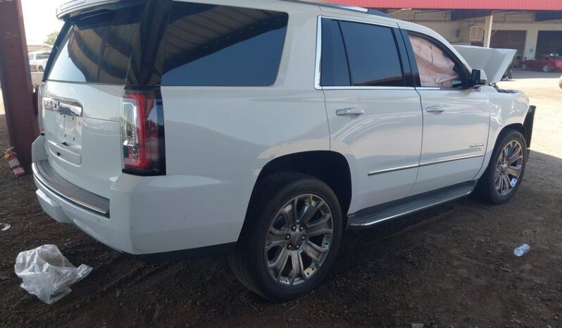 
								2016 Gmc Yukon full									
