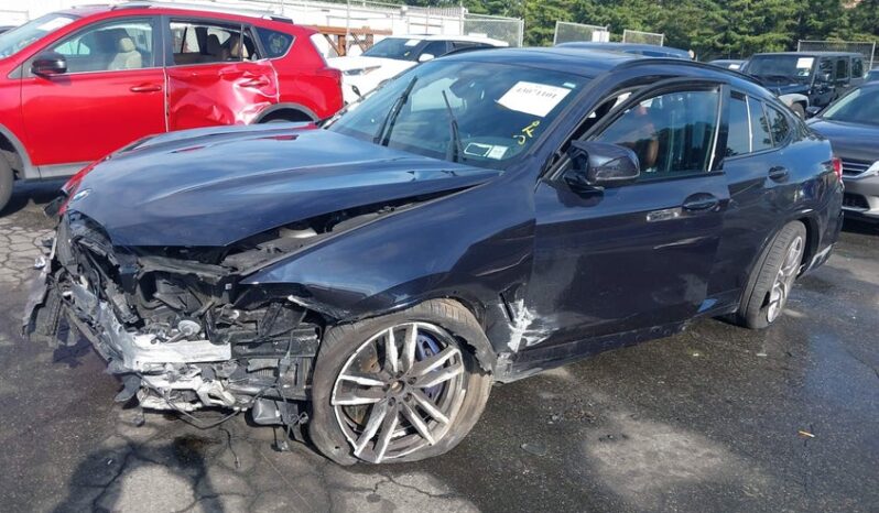 
								2022 BMW X4 full									
