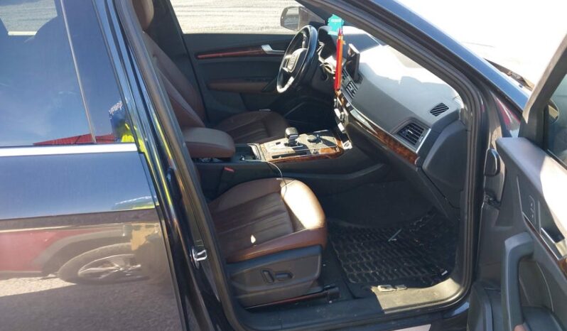 
								2018 Audi Q5 full									