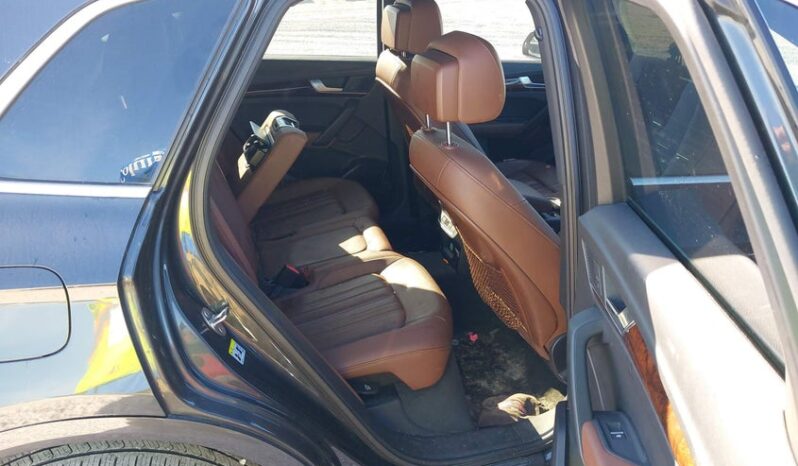 
								2018 Audi Q5 full									
