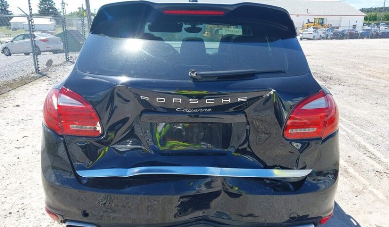 
								2014 Porsche Cayenne full									