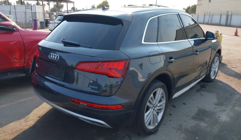 
								2020 Audi Q5 full									