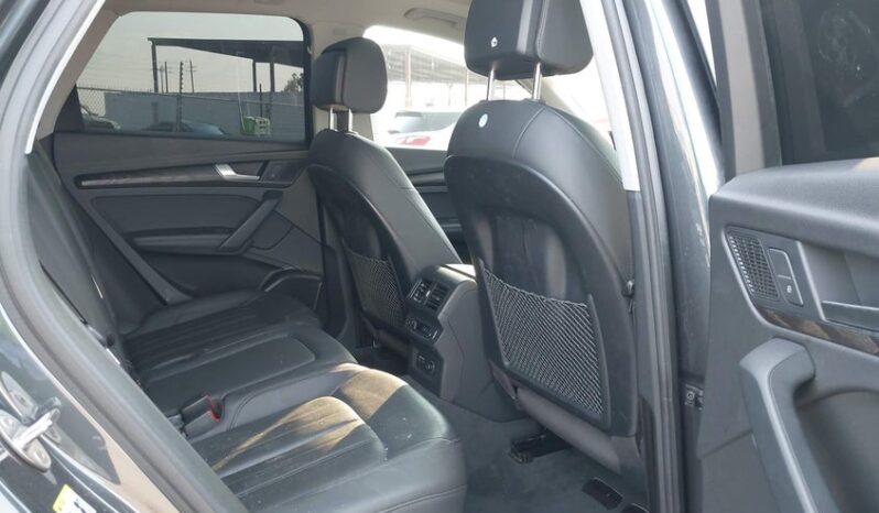 
								2020 Audi Q5 full									