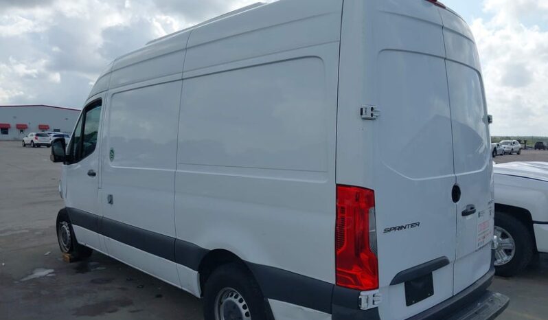 
								2020 Mercedes-benz Sprinter full									