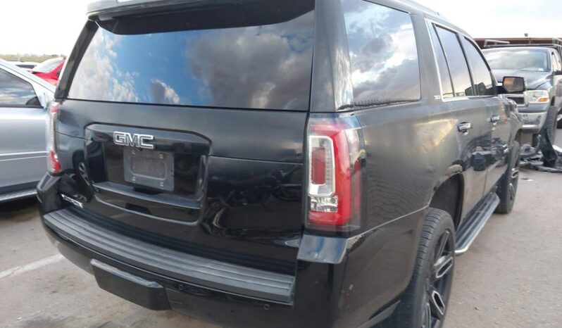 
								2017 Gmc Yukon full									