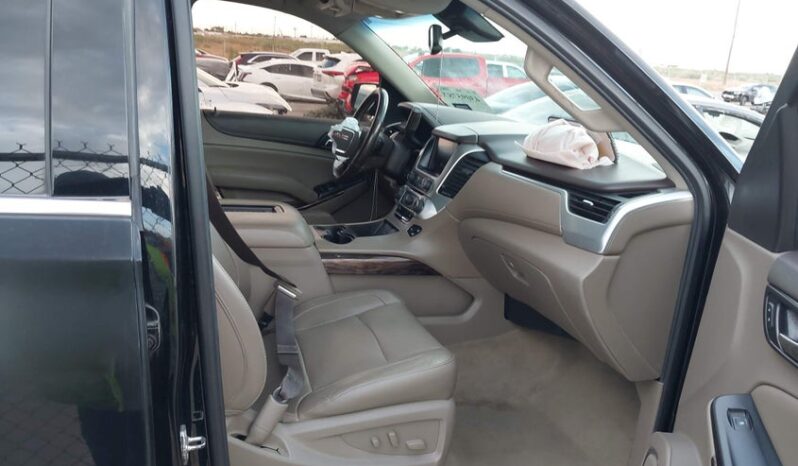 
								2017 Gmc Yukon full									