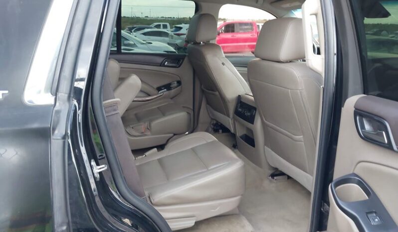 
								2017 Gmc Yukon full									