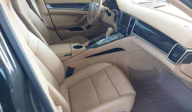 
								2012 Porsche Panamera full									
