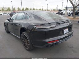 
										2022 Porsche Panamera full									